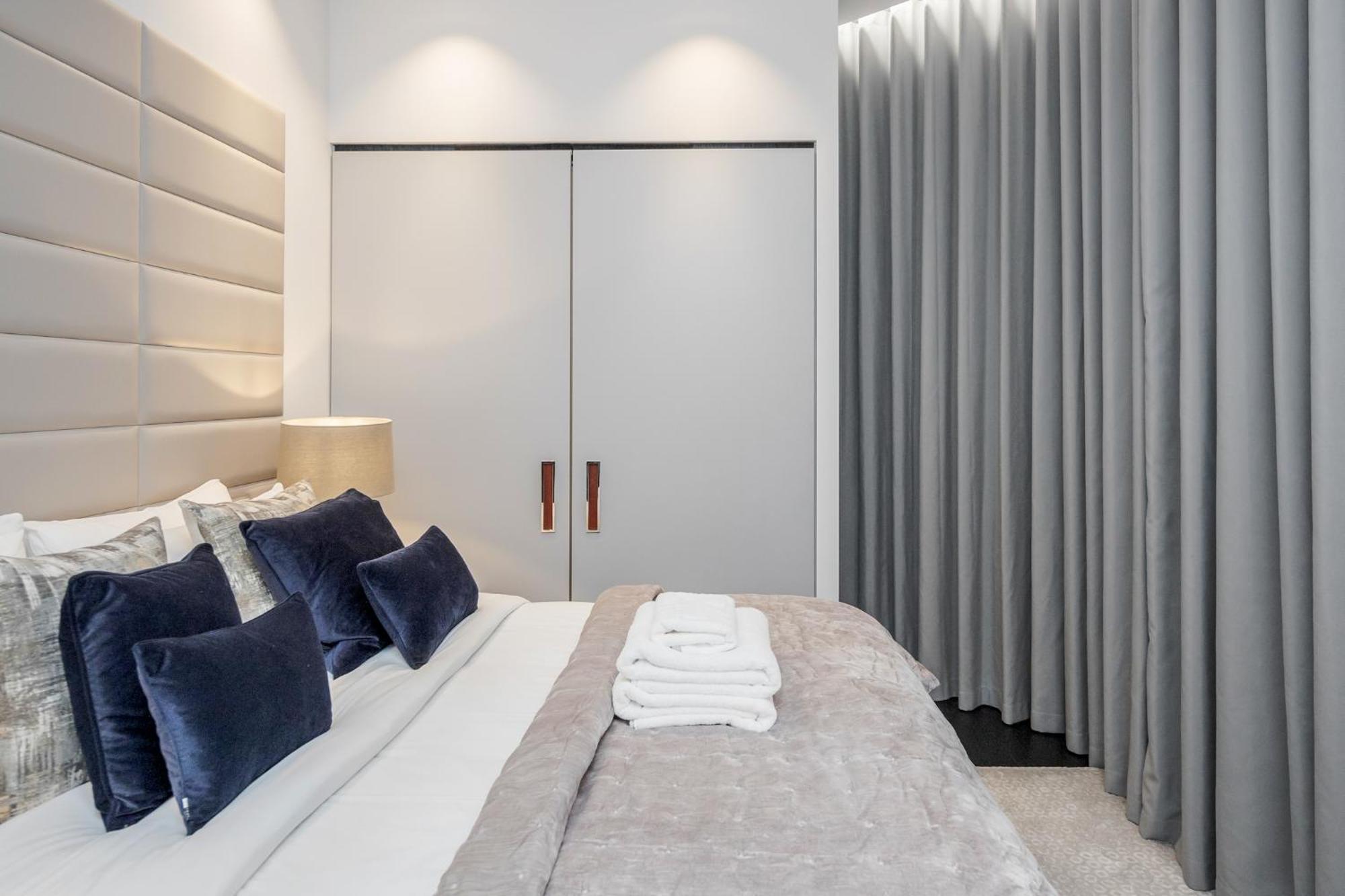 The Mayfair Residence London Exterior photo