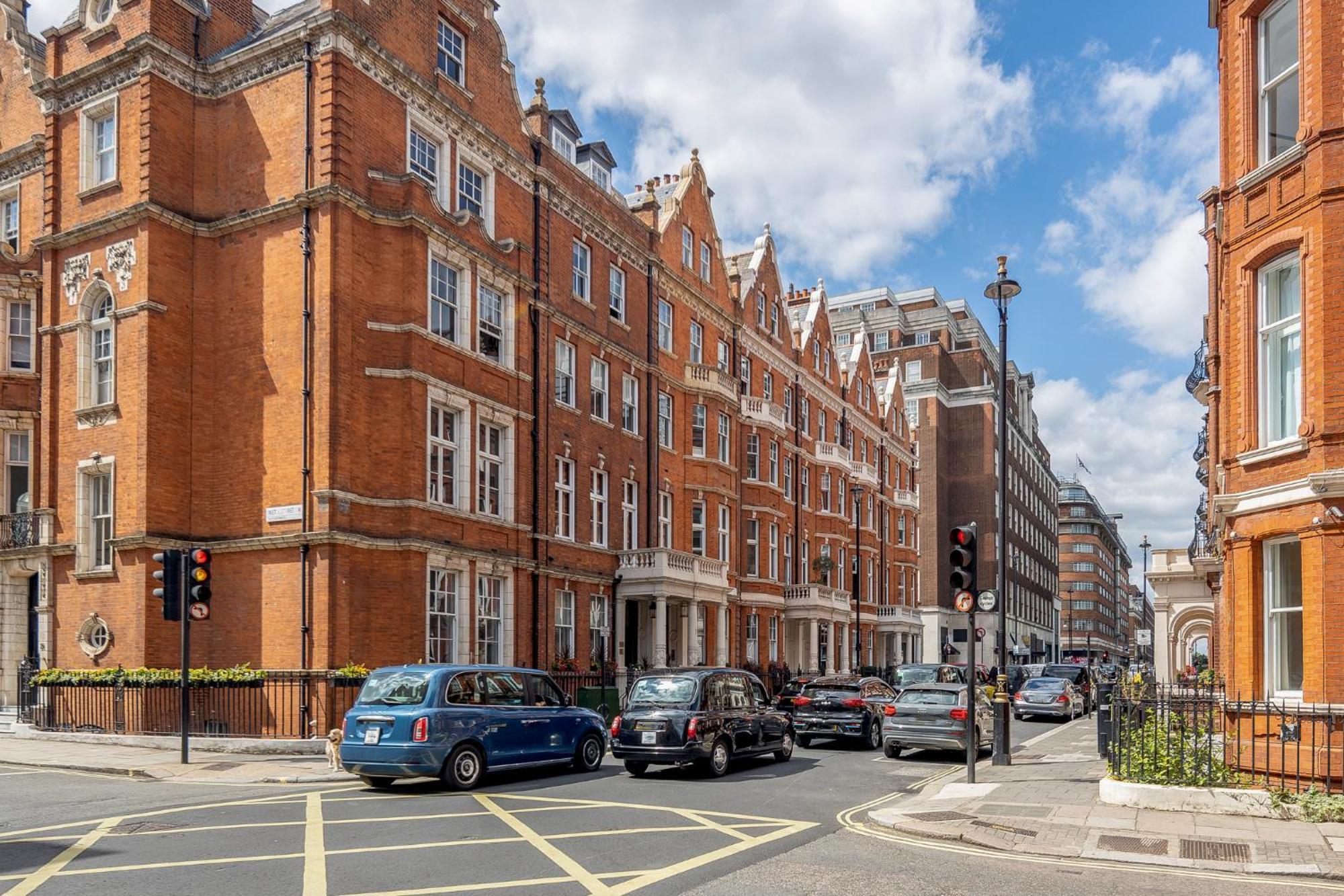 The Mayfair Residence London Exterior photo